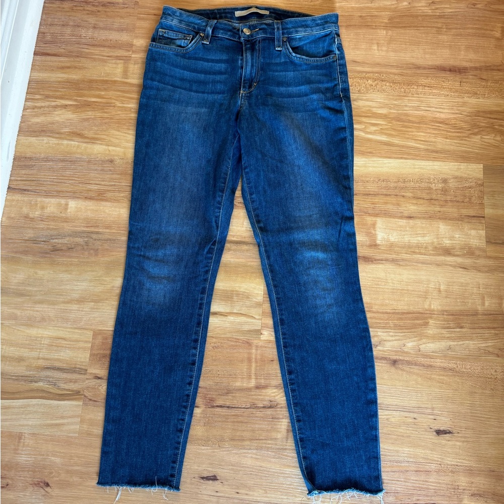 Joe’s Jeans Curvy Skinny Cut Offs